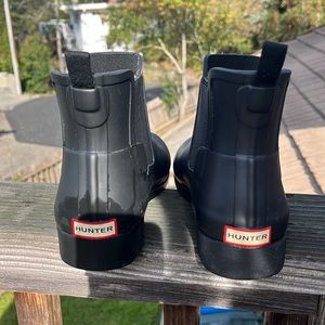 Hunter Chelsea black rain boot
